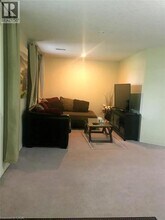 2111 Countrystone Pl in Kitchener, ON - Building Photo - Building Photo