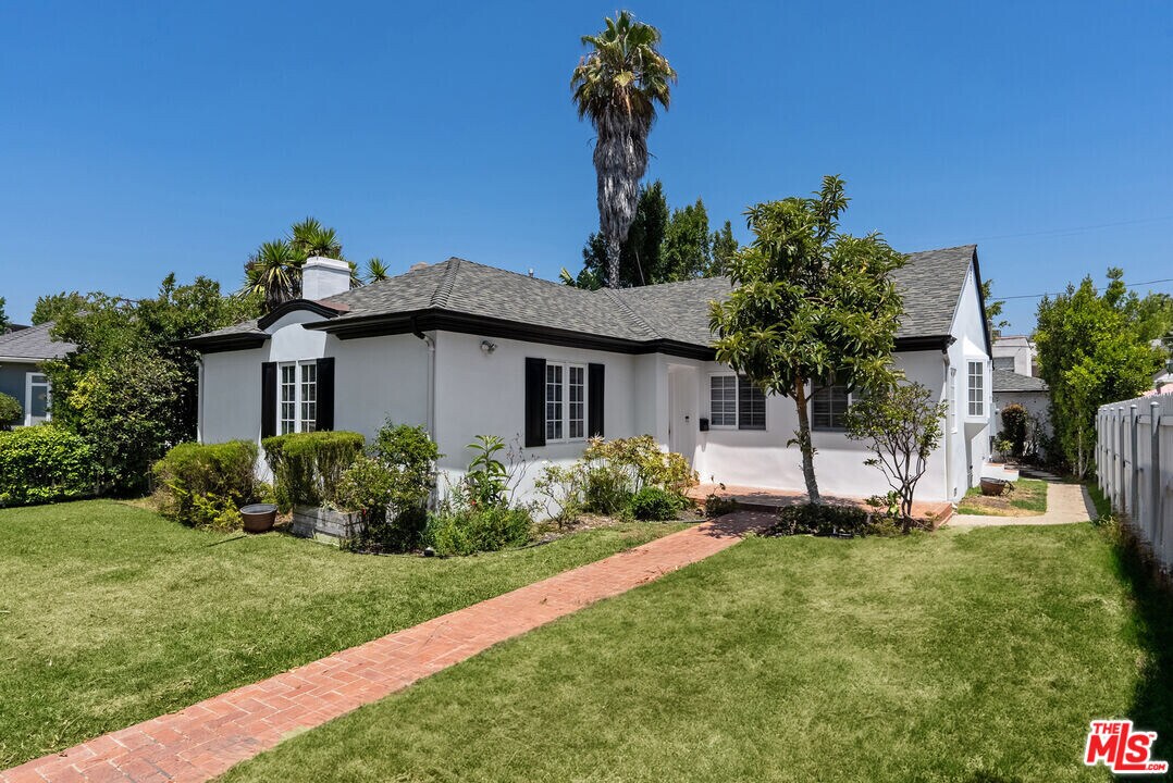 1246 Peck Dr in Los Angeles, CA - Building Photo