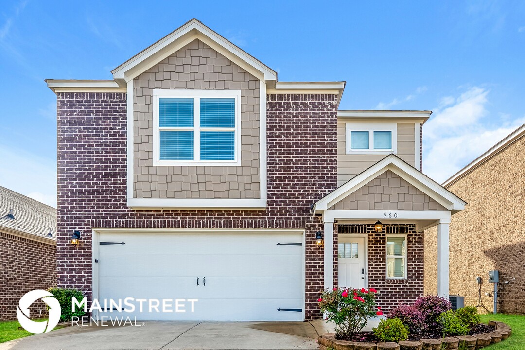 560 Reading Ln in Fultondale, AL - Building Photo