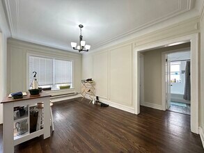 327 Kedzie St, Unit 4 in Evanston, IL - Building Photo - Building Photo