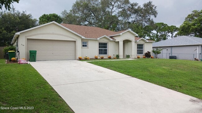 property at 5149 Arlington Rd