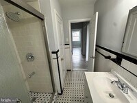 1239 Walters Ave photo'