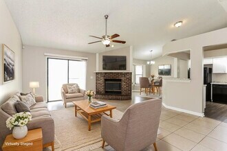 7125 Star Rush Dr in Jacksonville, FL - Building Photo - Building Photo