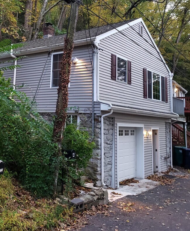 4 Maiden Ln Rentals in Seymour, CT
