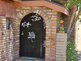 309 E Bailey St, Unit B in Globe, AZ - Building Photo