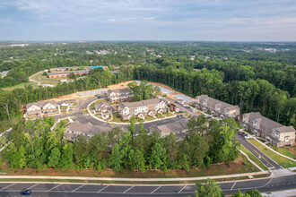 Rosewood Commons in Charlotte, NC - Building Photo - Building Photo