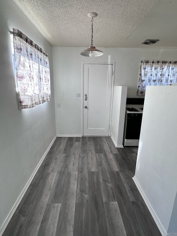15952 M St in Mojave, CA - Building Photo - Building Photo