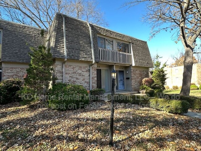 1708 E 97th St in Kansas City, MO - Building Photo - Building Photo