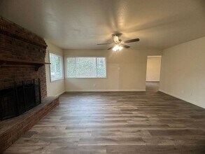 7338 Bonita Way in Citrus Heights, CA - Building Photo - Building Photo