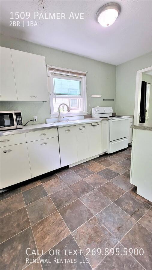 1509 Palmer Ave in Kalamazoo, MI - Building Photo - Building Photo