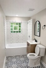 4925 W Henderson St in Chicago, IL - Building Photo - Building Photo