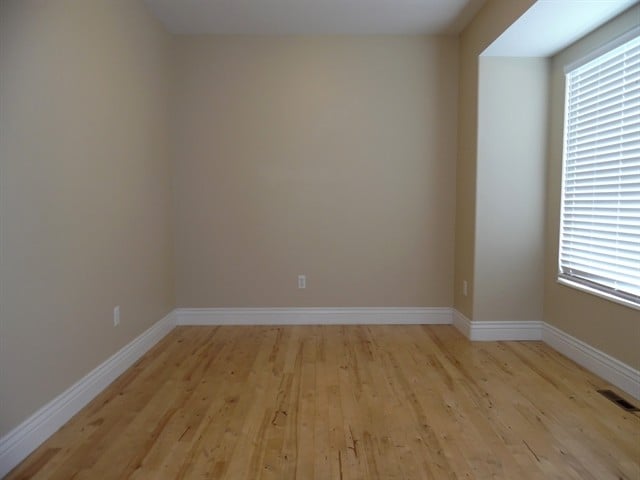 1205 Princes Cir in Syracuse, UT - Foto de edificio - Building Photo