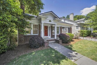 876 Courtenay Dr NE in Atlanta, GA - Building Photo - Building Photo