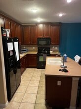 3451 Windsor Lake Cir in Sanford, FL - Building Photo - Building Photo