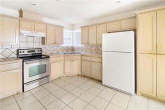 19 Tampa St in Edinburg, TX - Building Photo - Building Photo