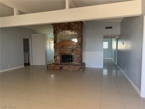 6200 Lawton Ave in Las Vegas, NV - Building Photo - Building Photo