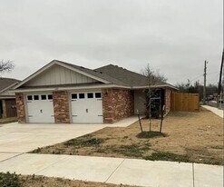 1200 N 8th St in Killeen, TX - Building Photo