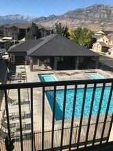 946 W 630 S in Pleasant Grove, UT - Foto de edificio - Building Photo