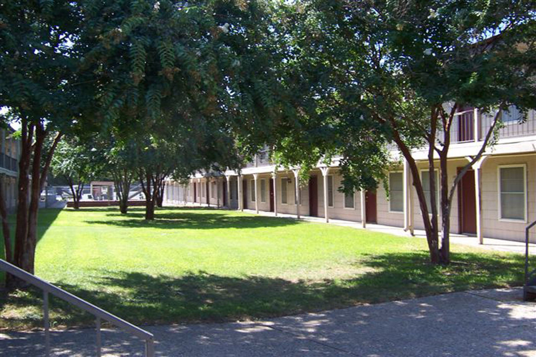 Highlander Square Apartments in Waco, TX - Foto de edificio