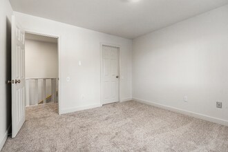 17 Ice Pond Rd in Boothbay, ME - Foto de edificio - Building Photo