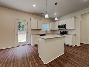 249 Camp dr in Dallas, GA - Building Photo - Building Photo