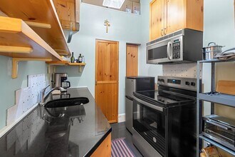 207 Commonwealth Ave, Unit 4 in Boston, MA - Building Photo - Building Photo