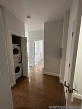 28 Queensberry St in Boston, MA - Building Photo - Building Photo