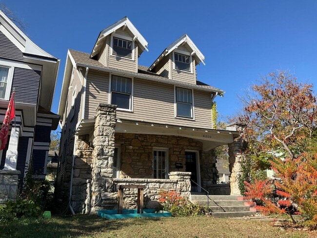 property at 4200 Mercier St