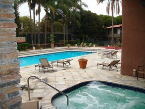 1345 Cabrillo Park Dr in Santa Ana, CA - Building Photo - Building Photo