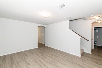 8607 Middleton Oaks Cir in Houston, TX - Building Photo - Building Photo