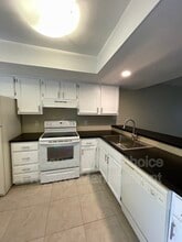 7360 Ulmerton Rd in Largo, FL - Building Photo - Building Photo