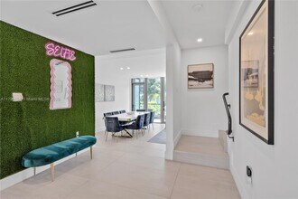 9350 Bay Harbor Terrace in Bay Harbor Islands, FL - Building Photo - Building Photo