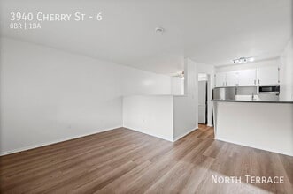 3940 N Cherry St in Kansas City, MO - Foto de edificio - Building Photo