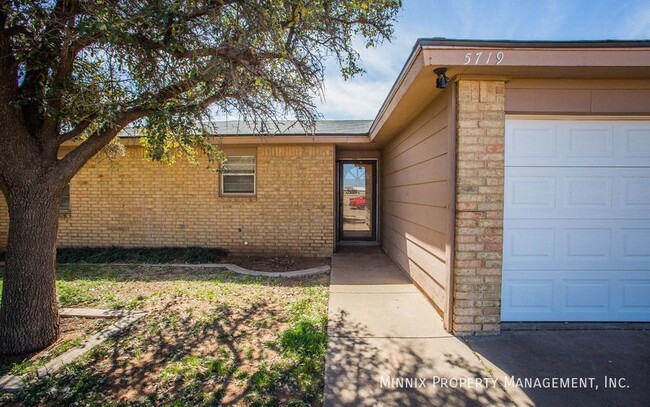 5719 Itasca St in Lubbock, TX - Building Photo - Building Photo