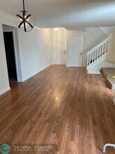 4810 Grapevine Wy in Davie, FL - Building Photo - Building Photo