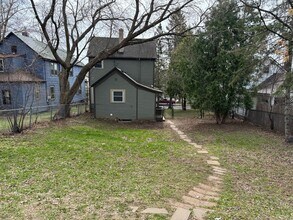 1123 E 5th St in Duluth, MN - Building Photo - Building Photo