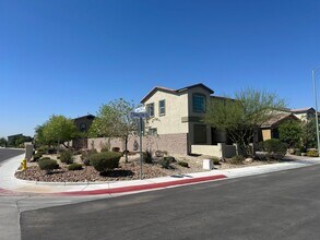 4323 Browns Creek Ave in North Las Vegas, NV - Building Photo - Building Photo