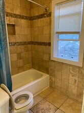 1605 E 4th St, Unit 2 in Duluth, MN - Building Photo - Building Photo