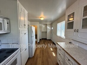 622 Miller Dr in Fort Collins, CO - Building Photo - Building Photo