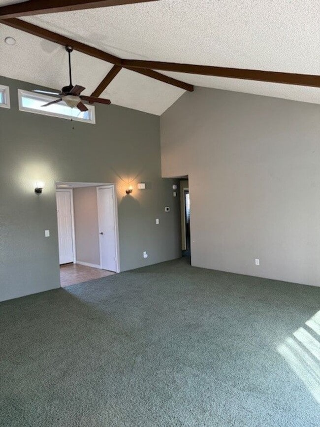 2442 Siskiyou Blvd in Medford, OR - Building Photo - Building Photo
