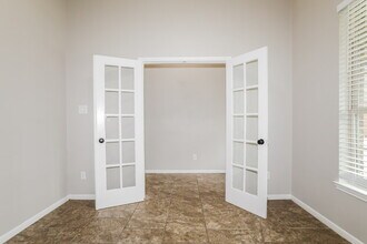 7415 Durango Creek Dr in Magnolia, TX - Foto de edificio - Building Photo