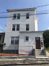 21 High St in Waterbury, CT - Building Photo - Building Photo