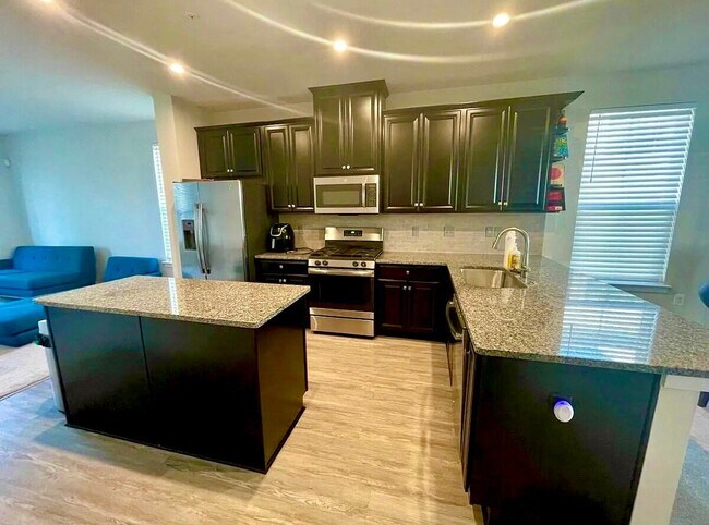 2818 Arts Vista Blvd in Hillcrest Heights, MD - Building Photo - Building Photo