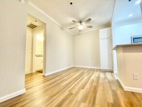 1325 N Sierra Bonita Ave in West Hollywood, CA - Building Photo - Building Photo