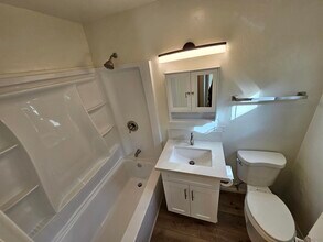 520 Glover Ave, Unit B in Chula Vista, CA - Building Photo - Building Photo