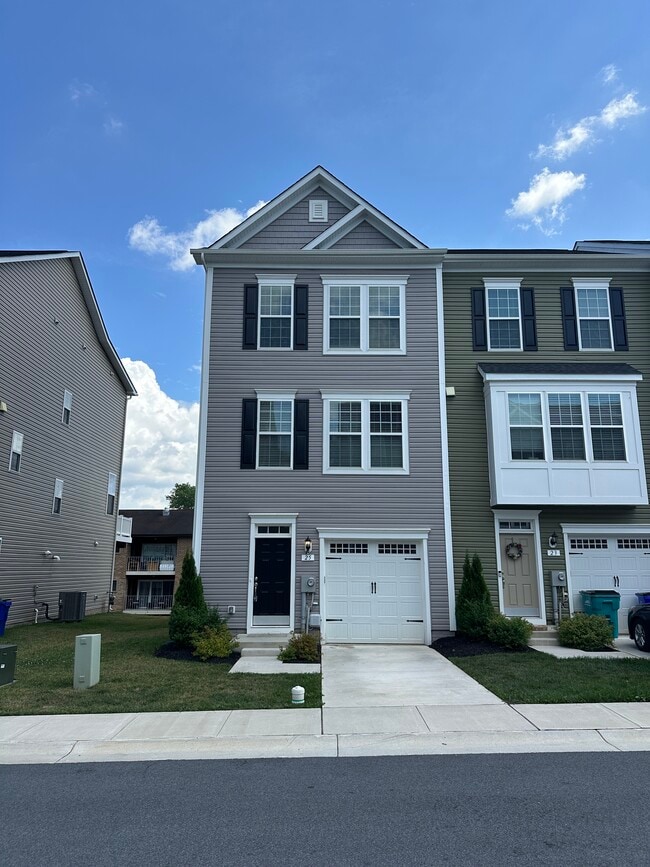 property at 25 Chester Ct