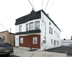 468 3rd Ave in Elizabeth, NJ - Building Photo - Building Photo