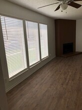 4861 E University Ave in Fresno, CA - Building Photo - Building Photo