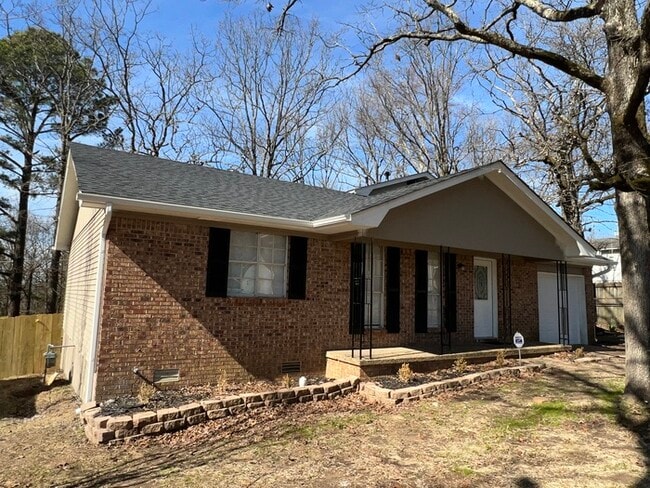 property at 2715 Jadestone Dr