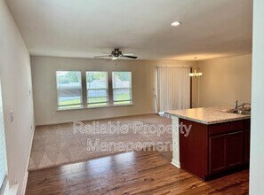 944 Avondale Dr in Clayton, NC - Building Photo - Building Photo